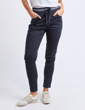 Foxwood - Sylvia Jogger - Navy